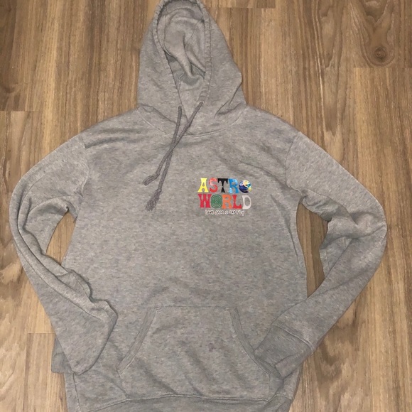 Travis Scott Astroworld sweater !! 👀 - Picture 1 of 4